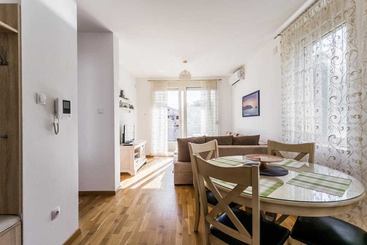 Apartments Lora Cetinjska Budva Luaran gambar